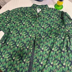Green Leaf Print Men's Casual Button Down Shirt